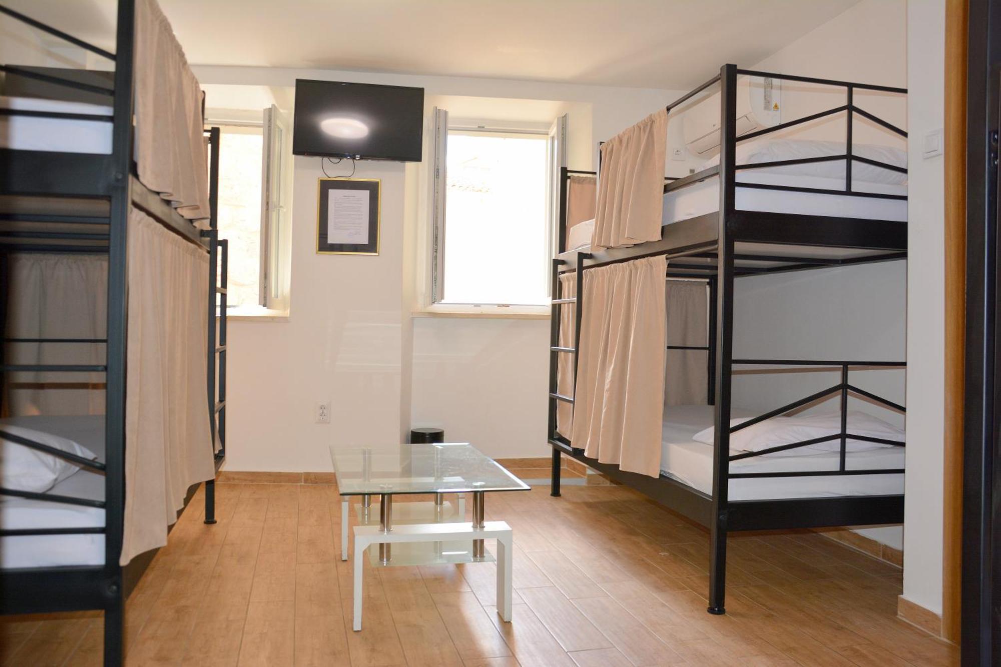 Montenegro Backpackers Home Budva Exterior foto